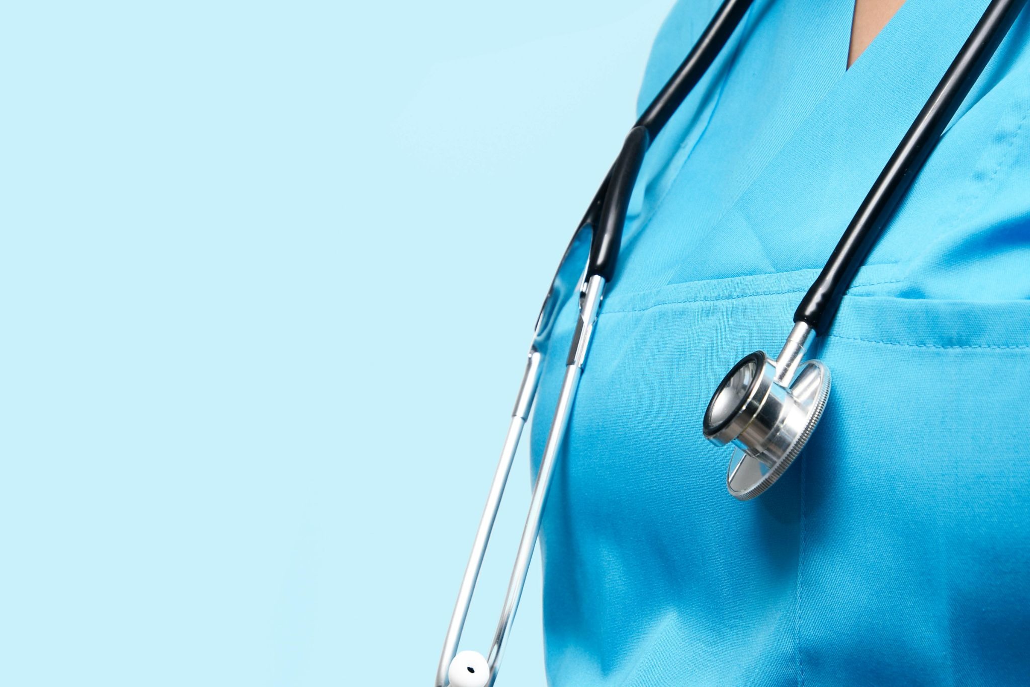 how to become a medical receptionist